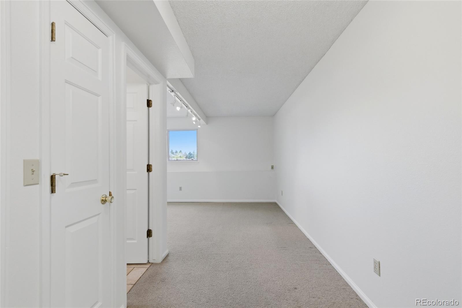 MLS Image #16 for 14777 e ohio avenue,aurora, Colorado