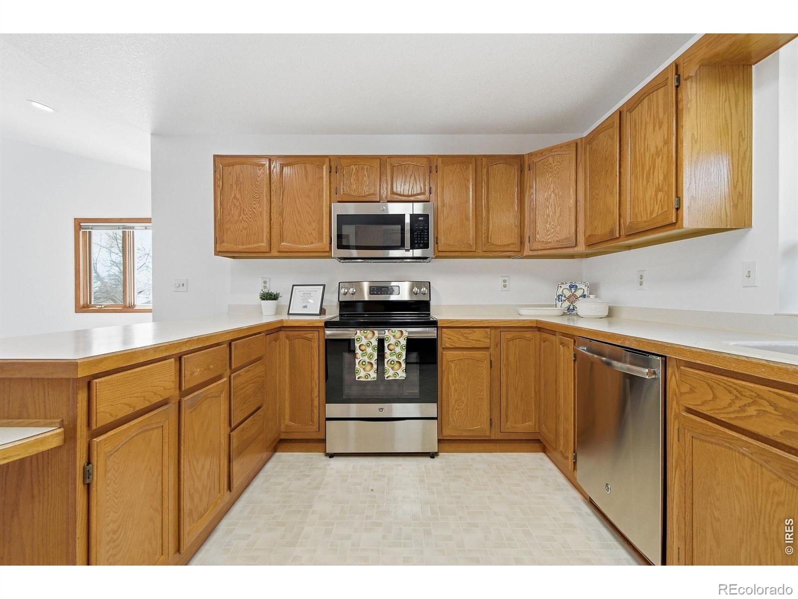 MLS Image #13 for 26  sandra lane,broomfield, Colorado