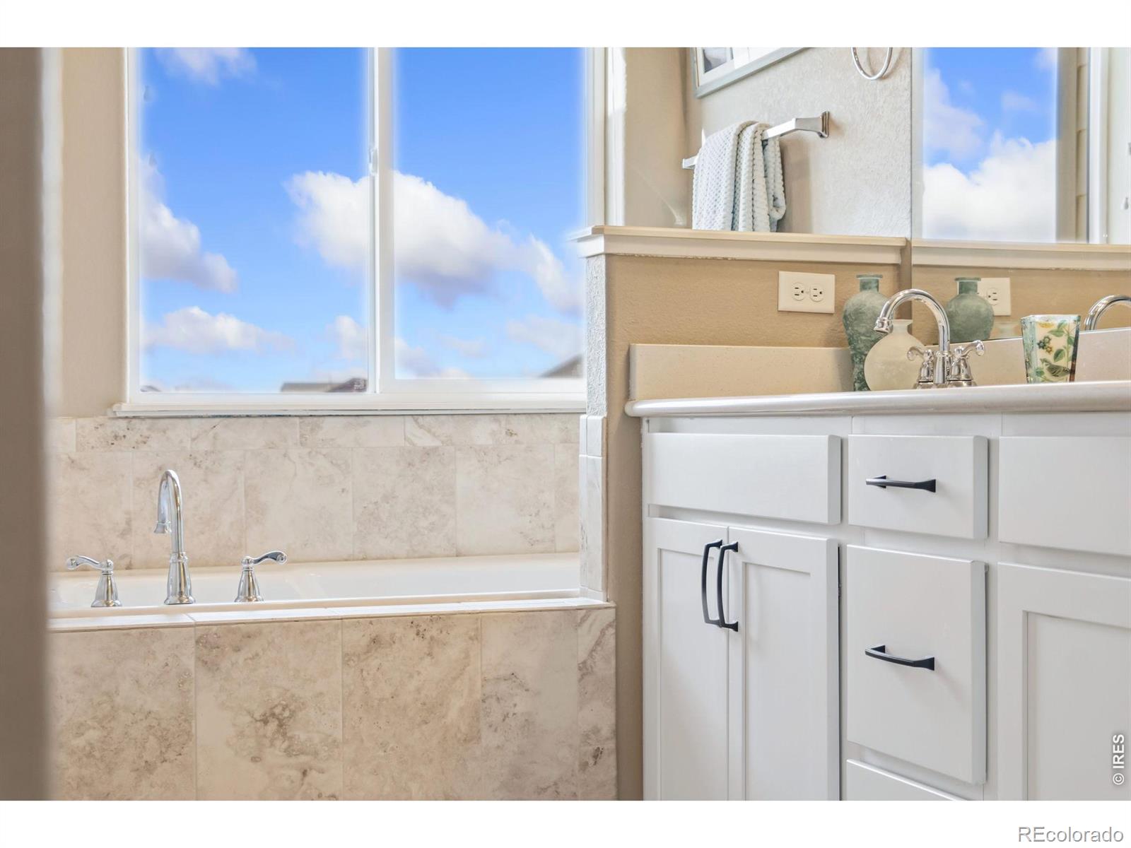 MLS Image #17 for 5521  homeward drive,timnath, Colorado