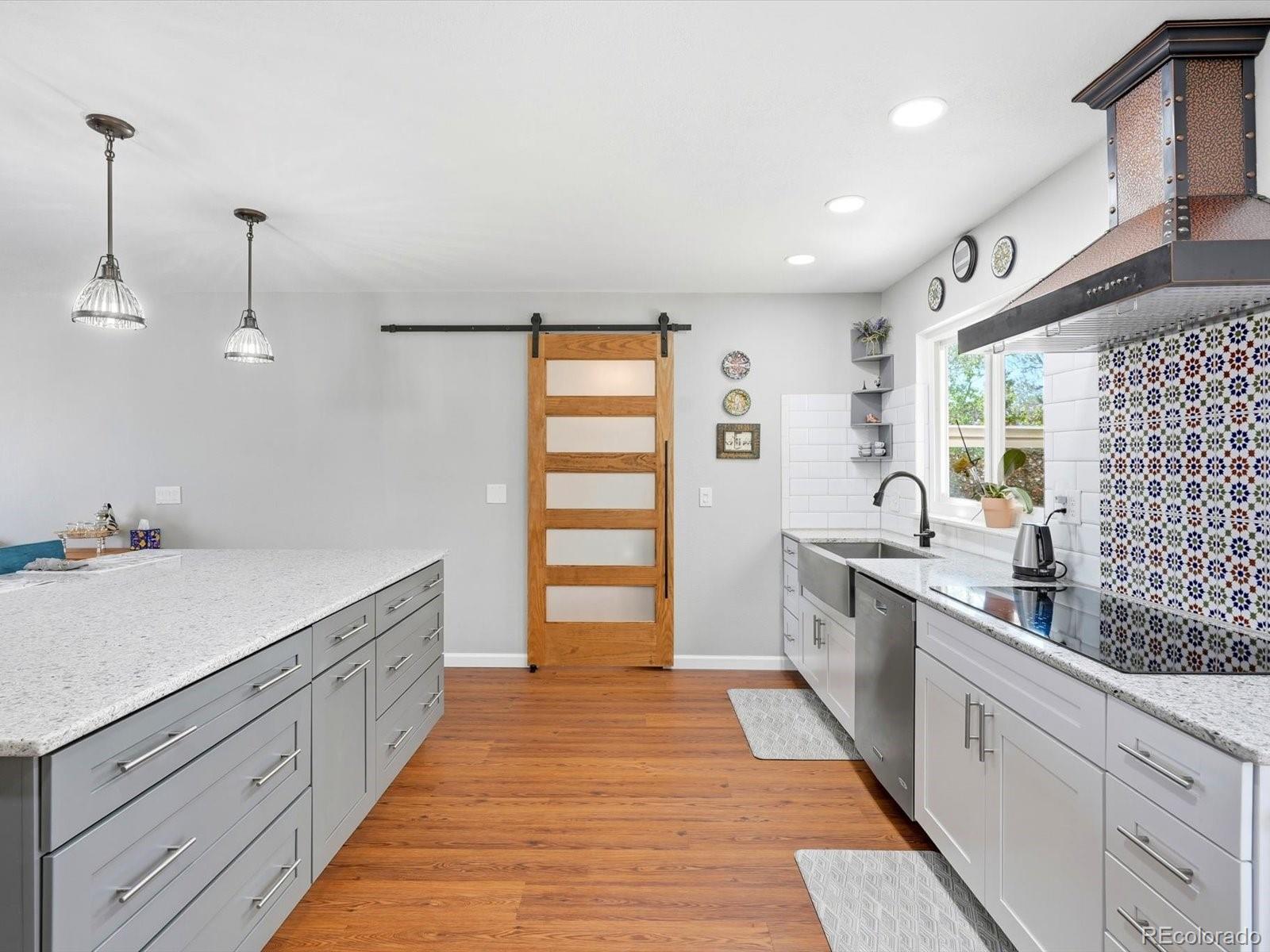 MLS Image #14 for 1338 s lewiston way,aurora, Colorado
