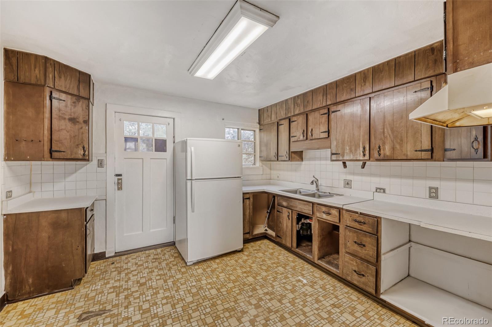 MLS Image #12 for 3539 w center avenue,denver, Colorado