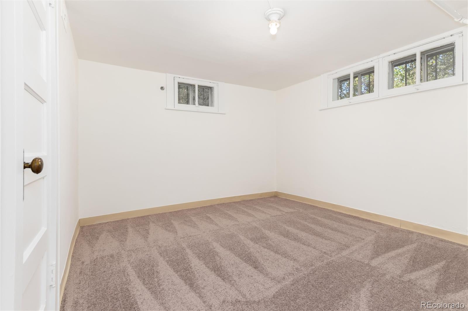 MLS Image #23 for 1567  ivanhoe street,denver, Colorado