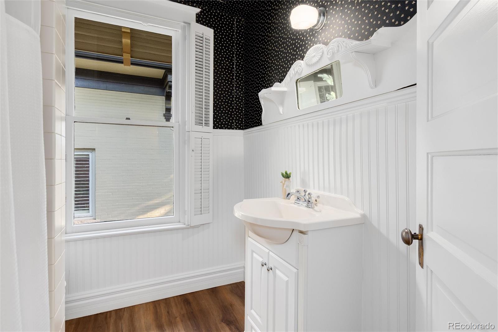 MLS Image #23 for 666 n franklin street,denver, Colorado