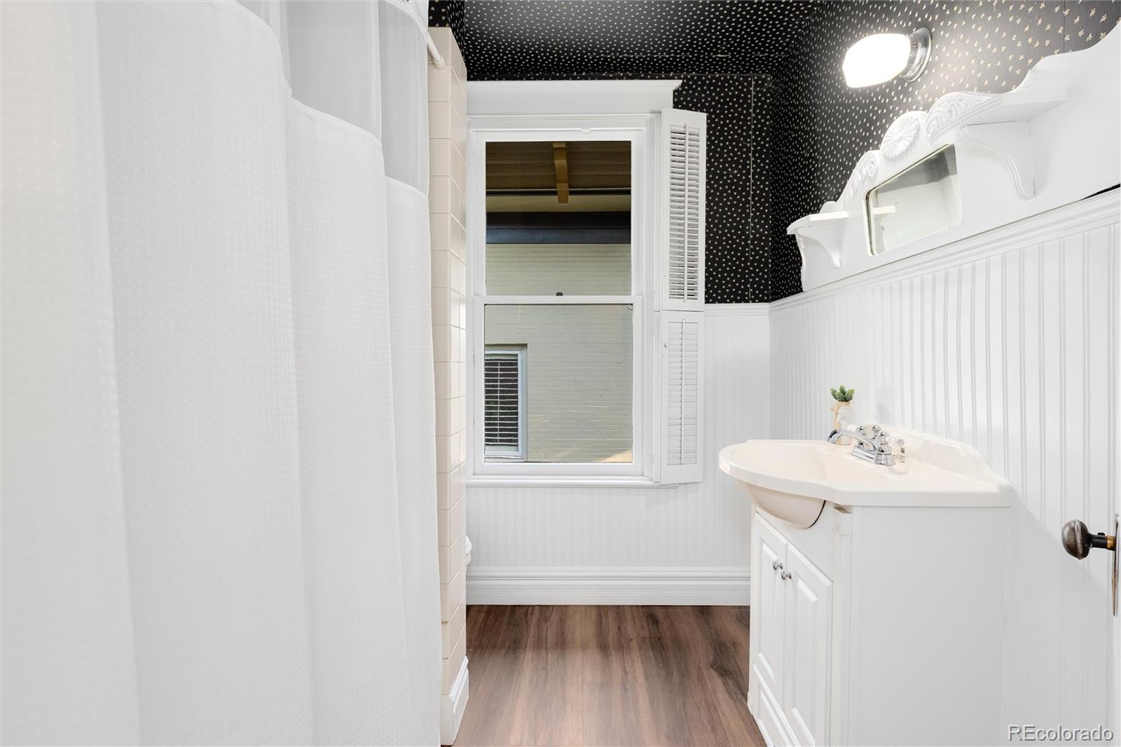 MLS Image #24 for 666 n franklin street,denver, Colorado