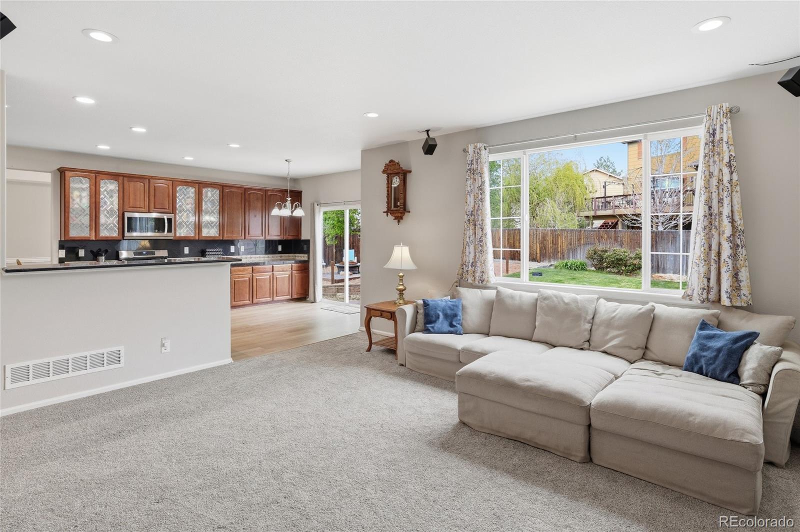 MLS Image #10 for 21103 e lehigh place,aurora, Colorado