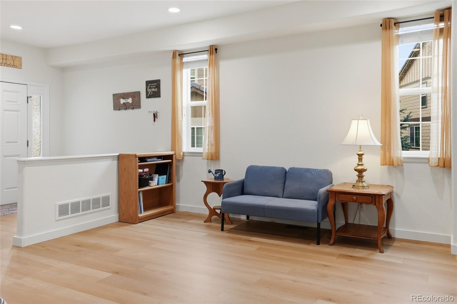 MLS Image #4 for 21103 e lehigh place,aurora, Colorado