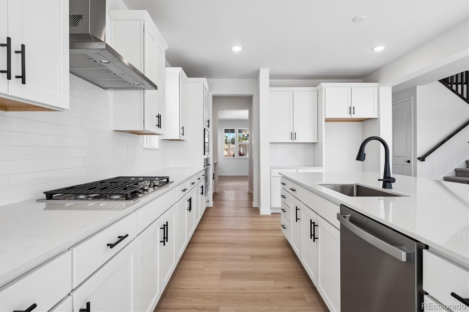 MLS Image #9 for 2536  bitterroot place,highlands ranch, Colorado
