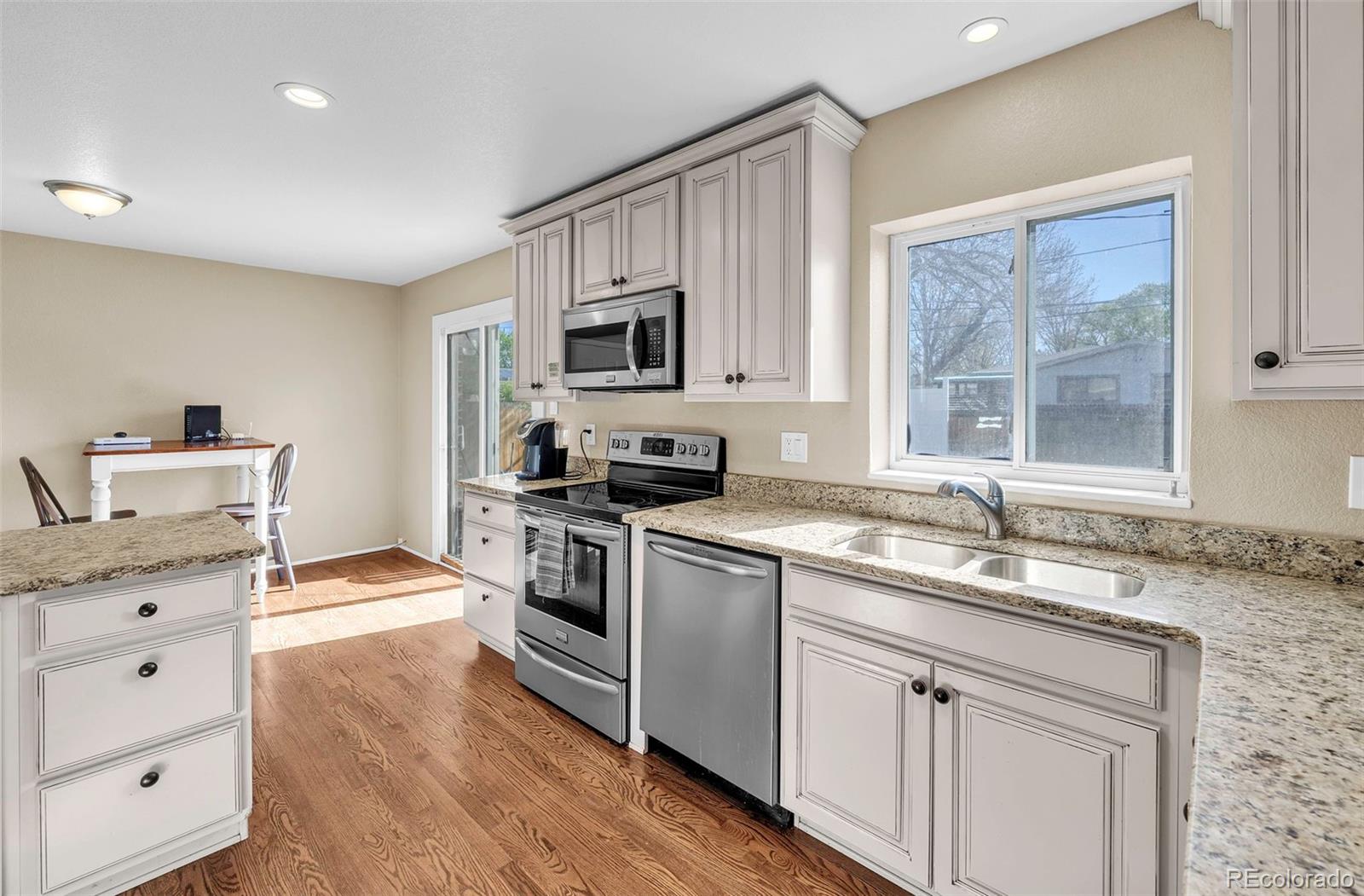 MLS Image #11 for 6514  kline street,arvada, Colorado