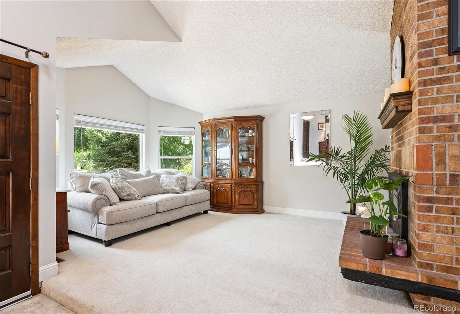 MLS Image #3 for 7705 s hill drive,littleton, Colorado