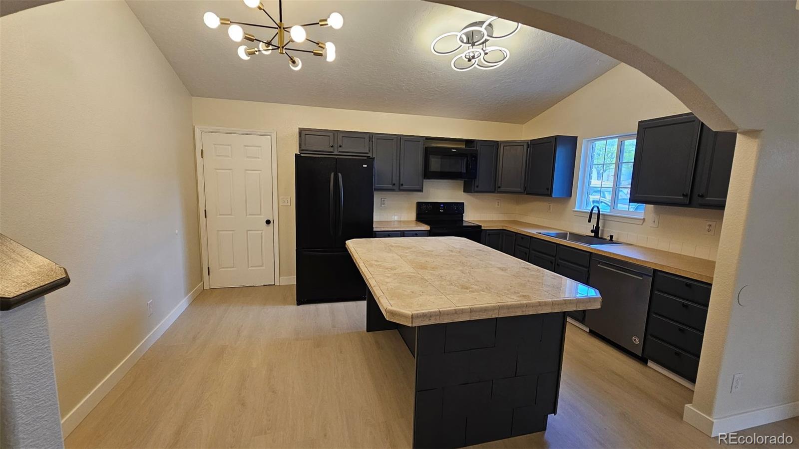 MLS Image #11 for 3021  46th avenue,greeley, Colorado