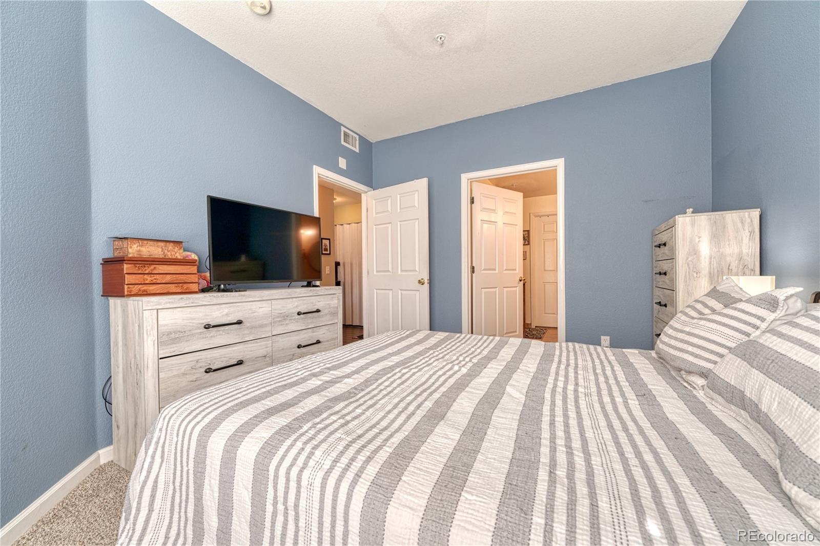 MLS Image #17 for 8707 e florida avenue 407,denver, Colorado
