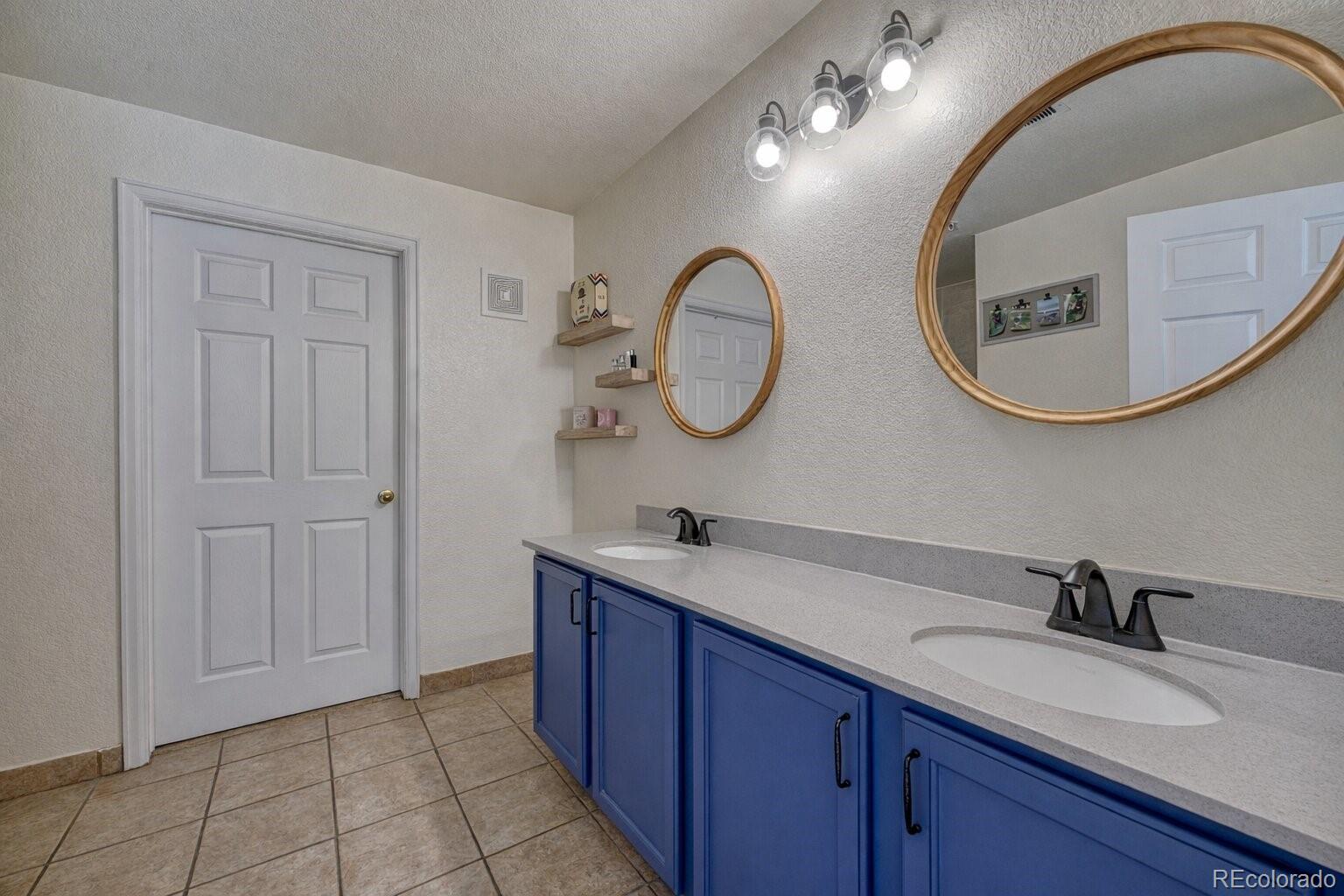 MLS Image #19 for 8707 e florida avenue 407,denver, Colorado