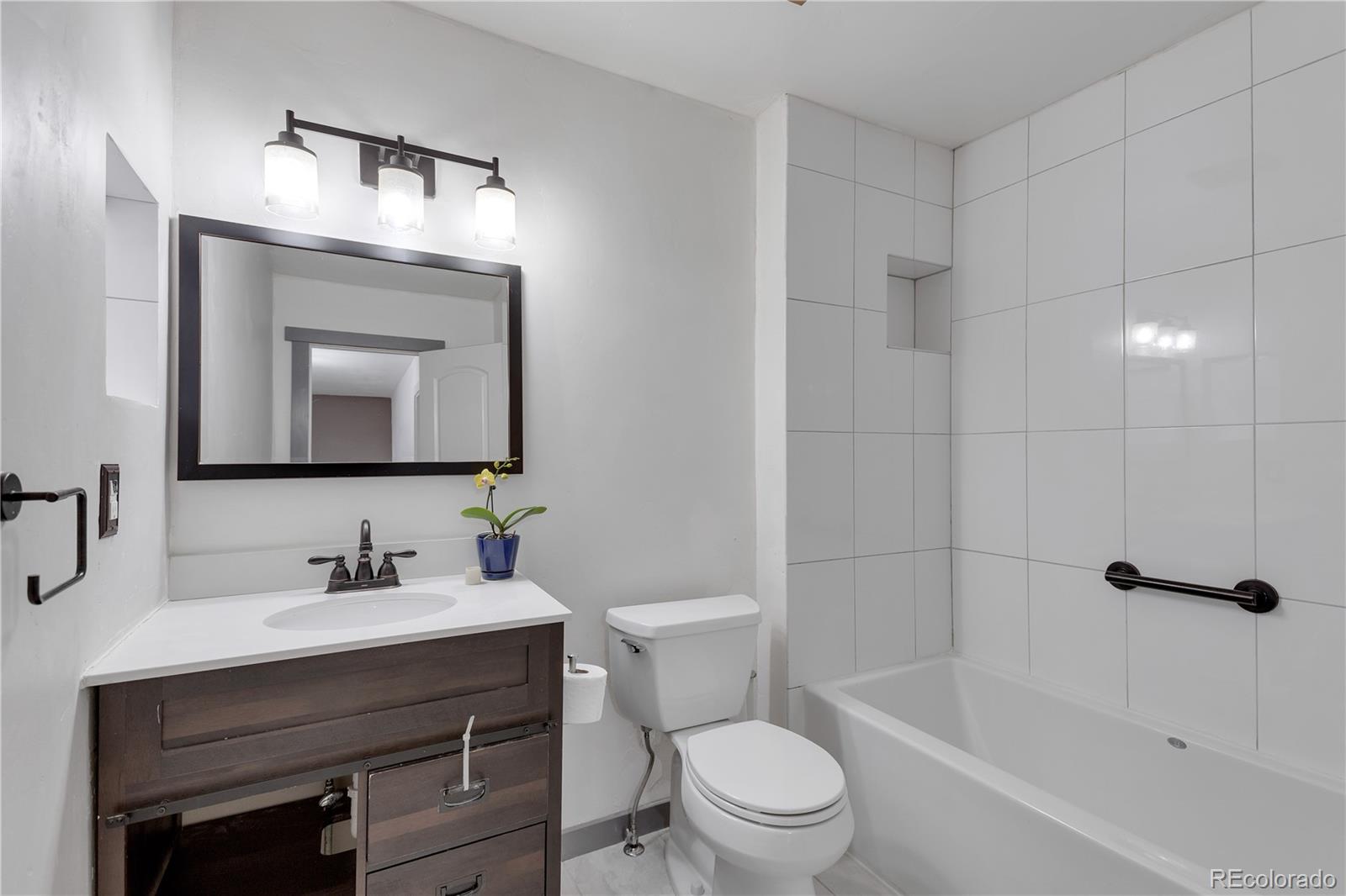 MLS Image #21 for 6478 w 80th drive a,arvada, Colorado
