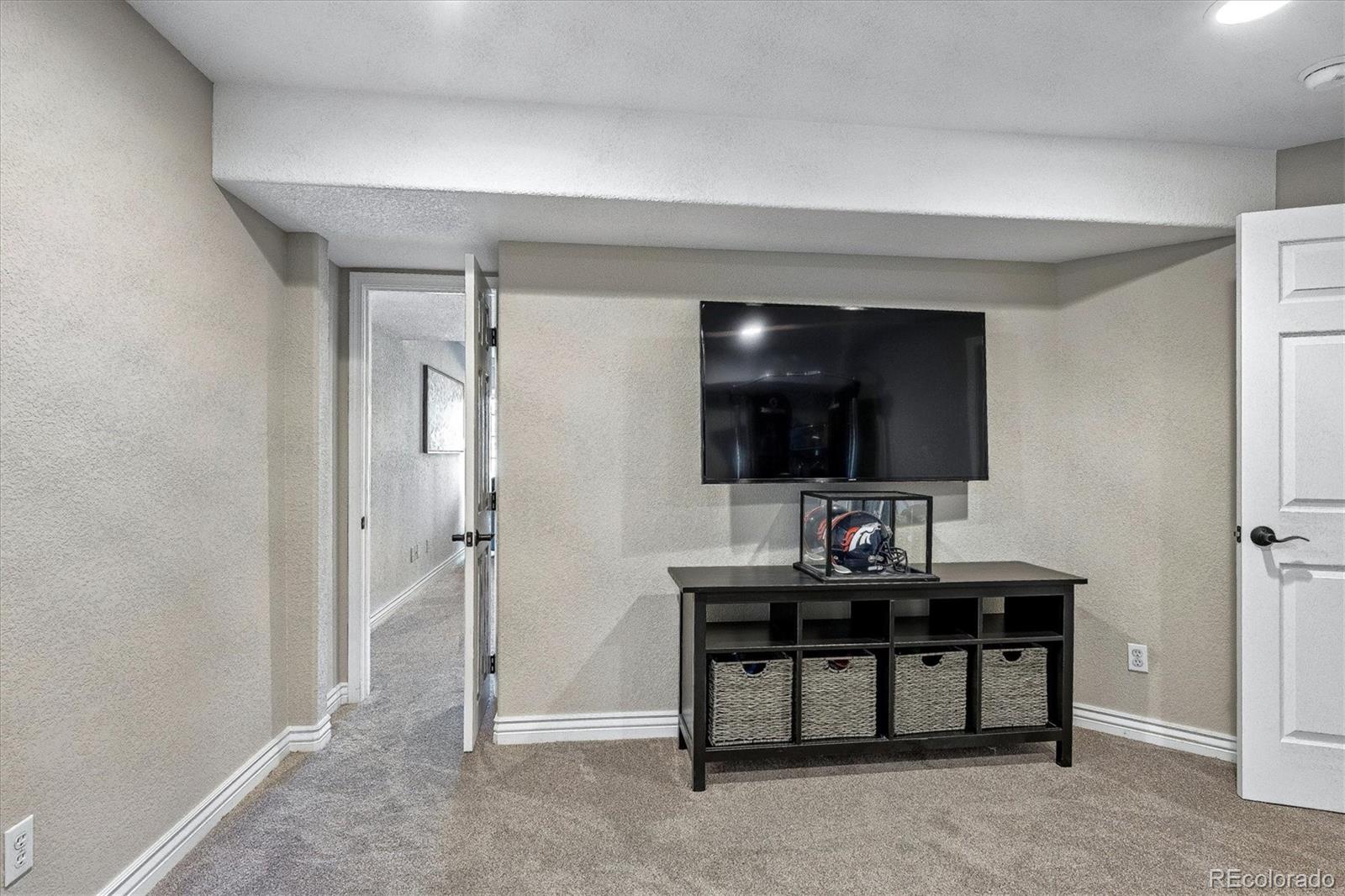 MLS Image #34 for 595  leicester lane,castle pines, Colorado