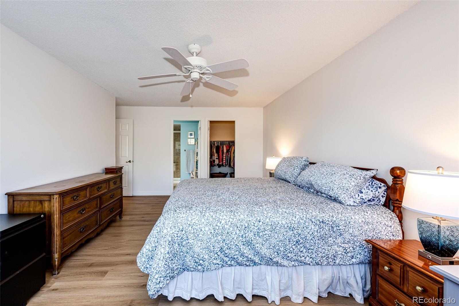 MLS Image #15 for 635 s alton way,denver, Colorado