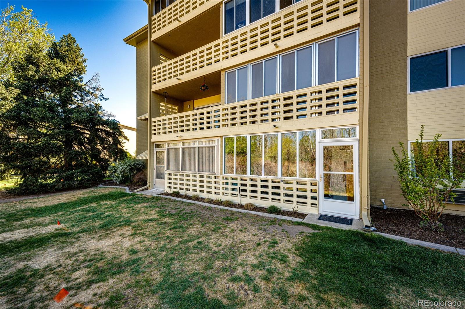 MLS Image #18 for 635 s alton way,denver, Colorado
