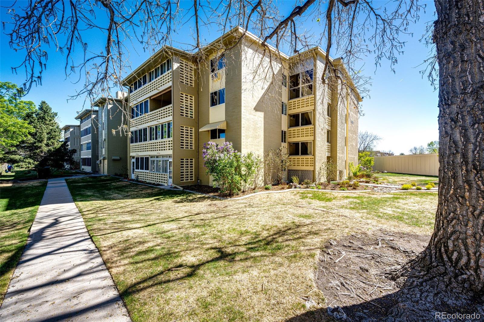 MLS Image #19 for 635 s alton way,denver, Colorado
