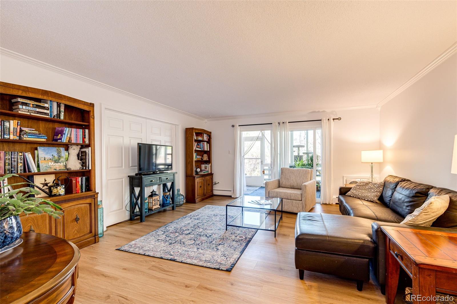 MLS Image #6 for 635 s alton way,denver, Colorado