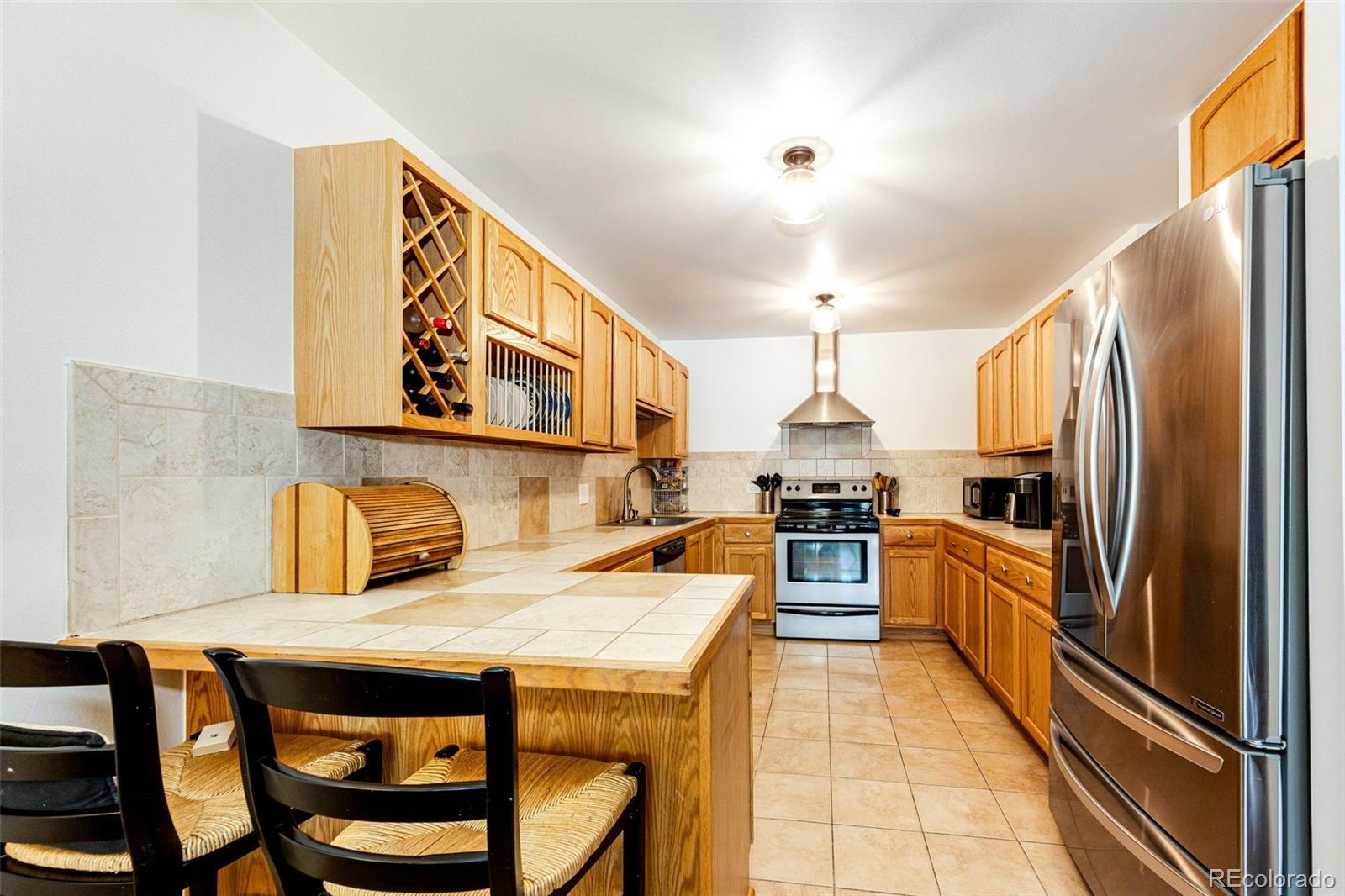 MLS Image #7 for 635 s alton way,denver, Colorado