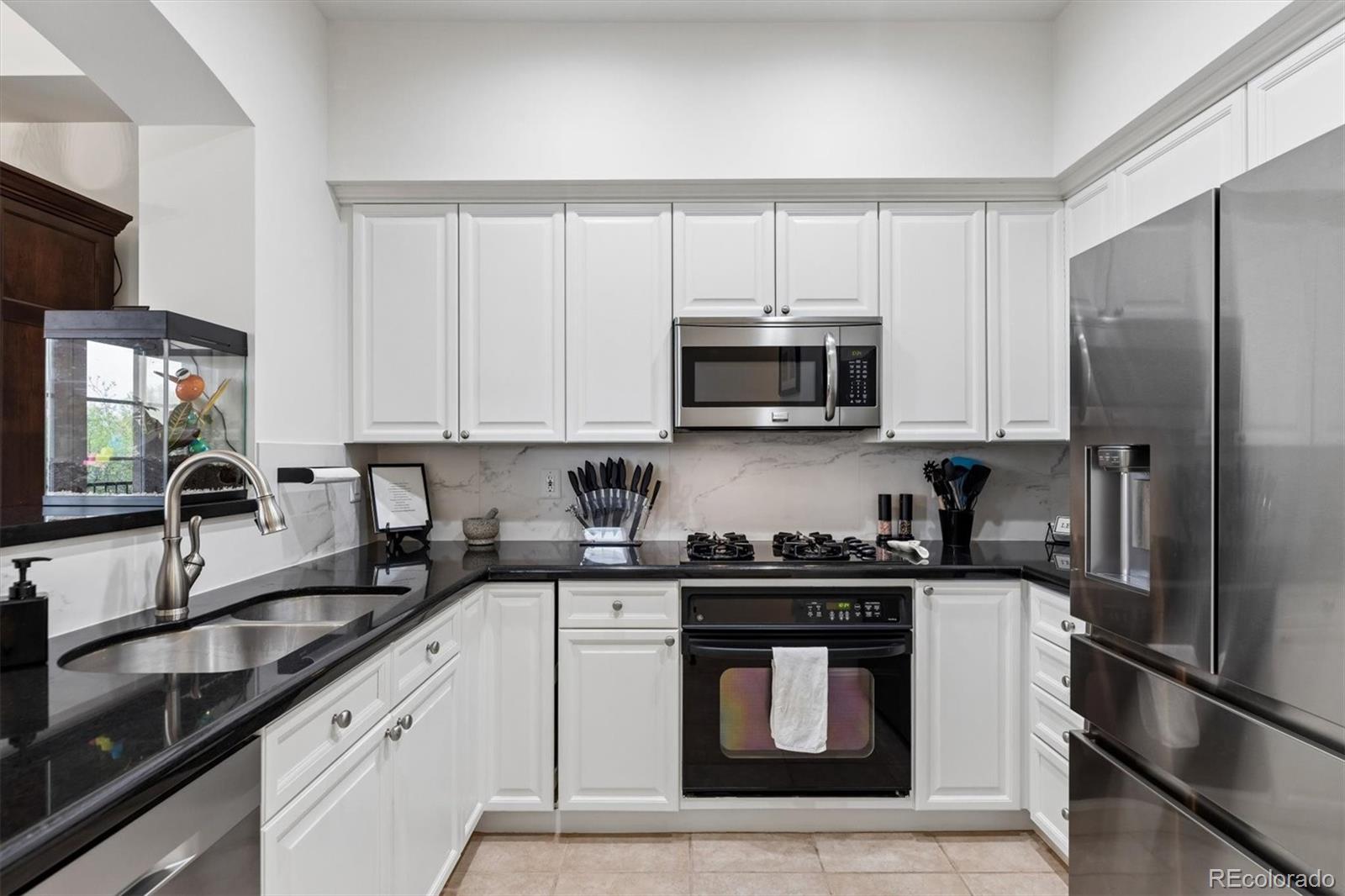 MLS Image #14 for 2500 e cherry creek south drive 223,denver, Colorado