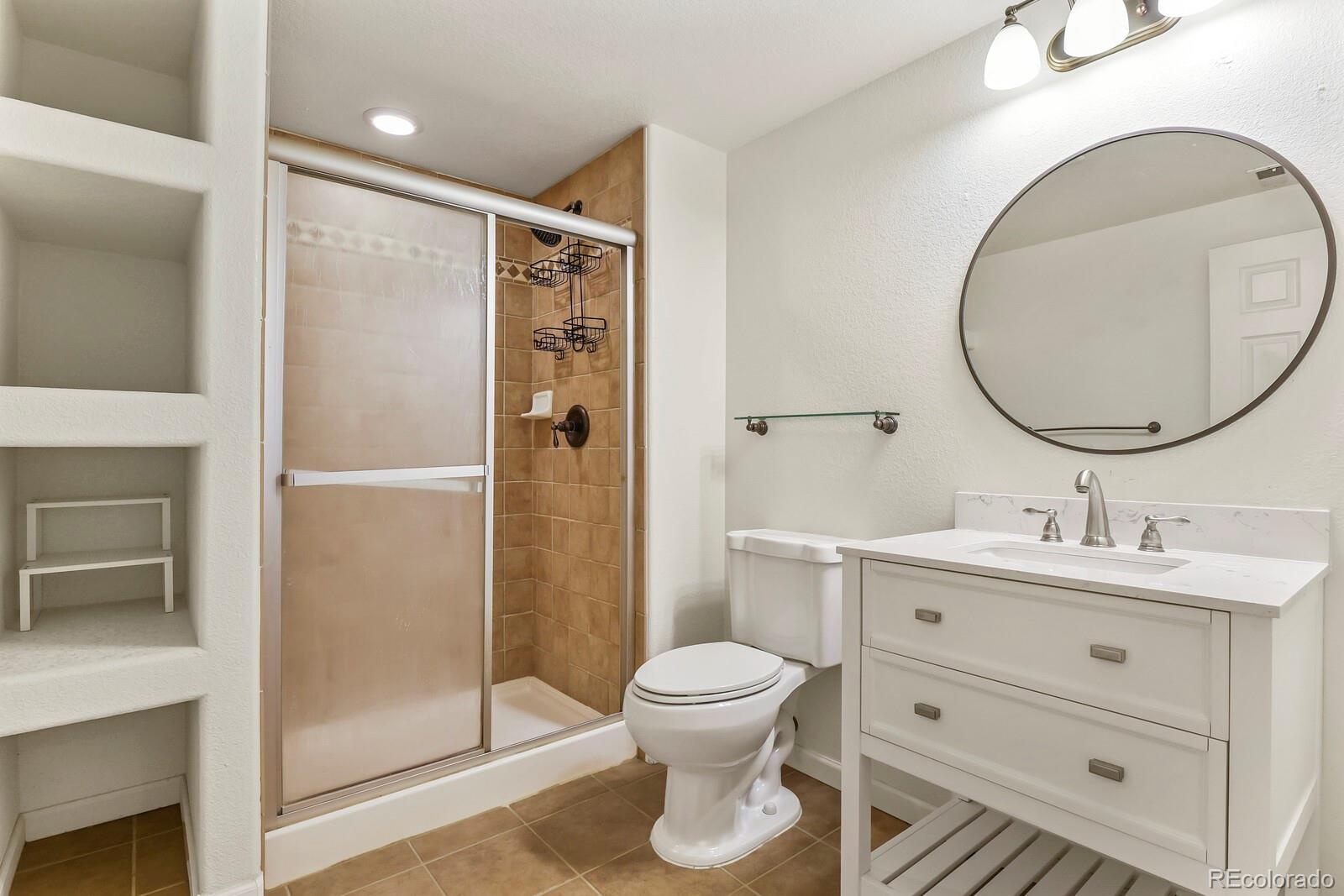 MLS Image #15 for 22716 e ottawa place,aurora, Colorado