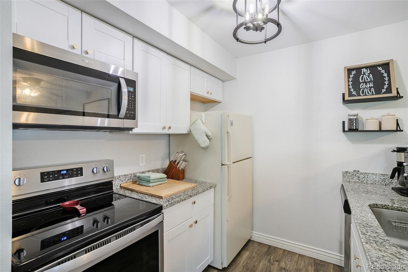 MLS Image #6 for 5770 e warren avenue 317,denver, Colorado