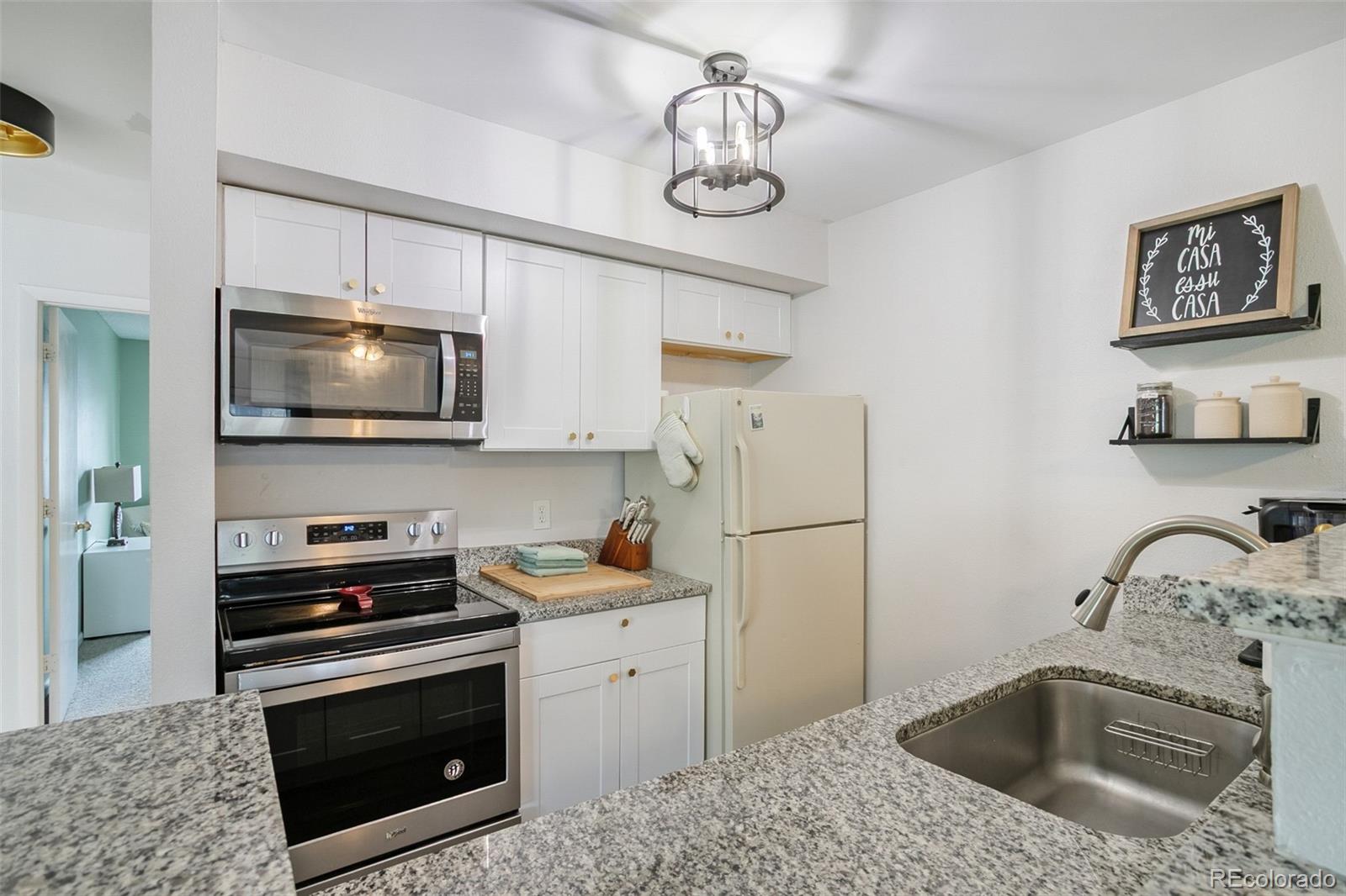 MLS Image #7 for 5770 e warren avenue 317,denver, Colorado