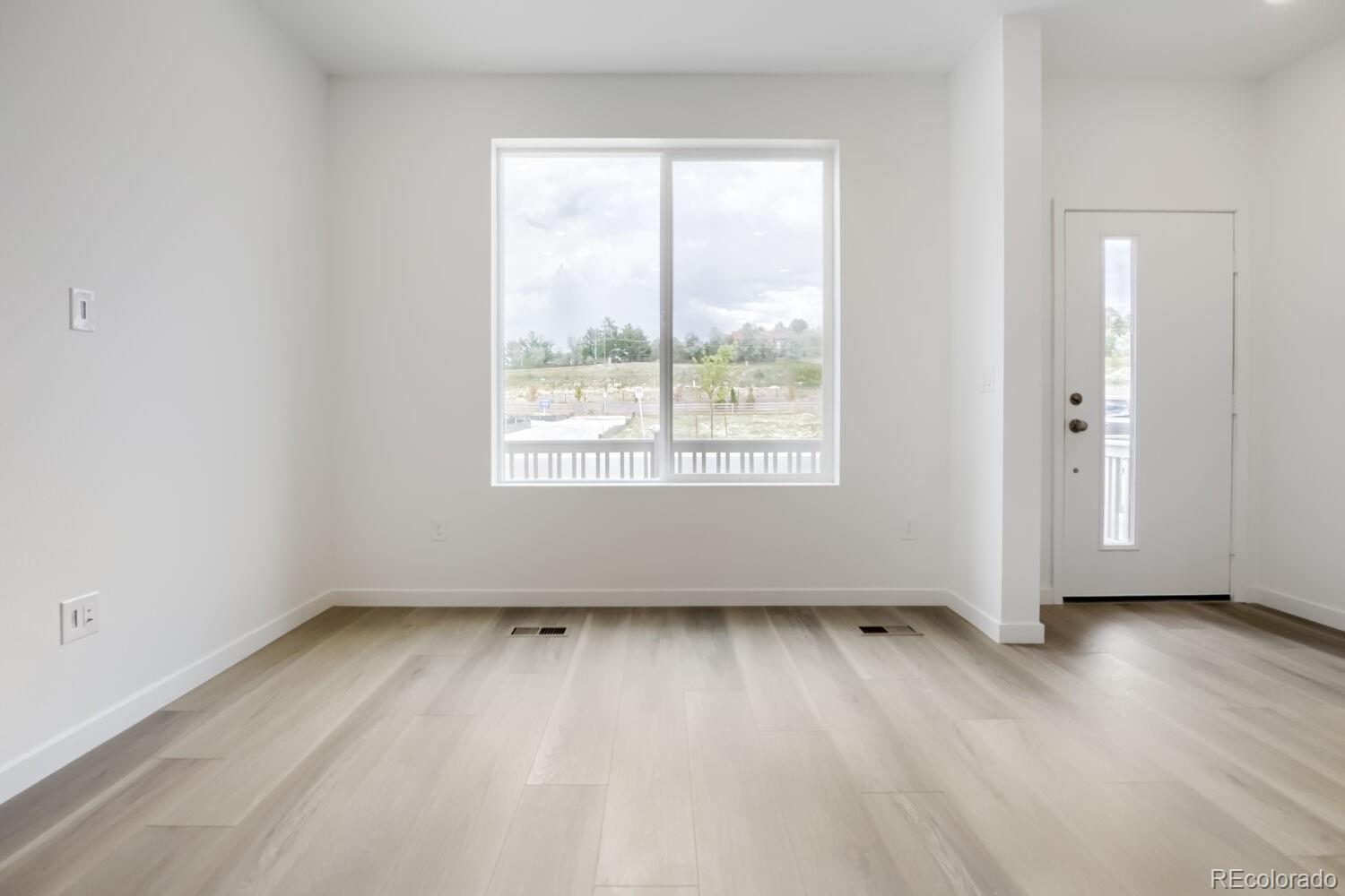 MLS Image #1 for 7651 s mobile way,centennial, Colorado