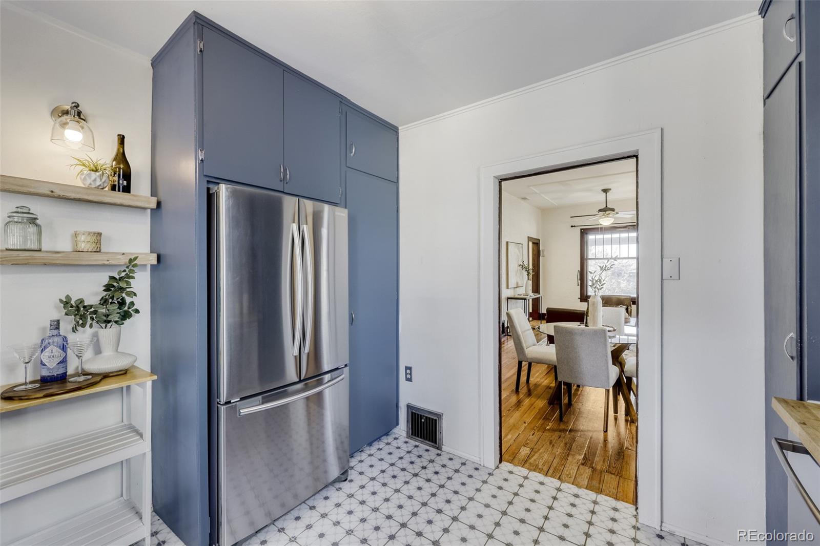 MLS Image #6 for 4922 w 34th avenue,denver, Colorado