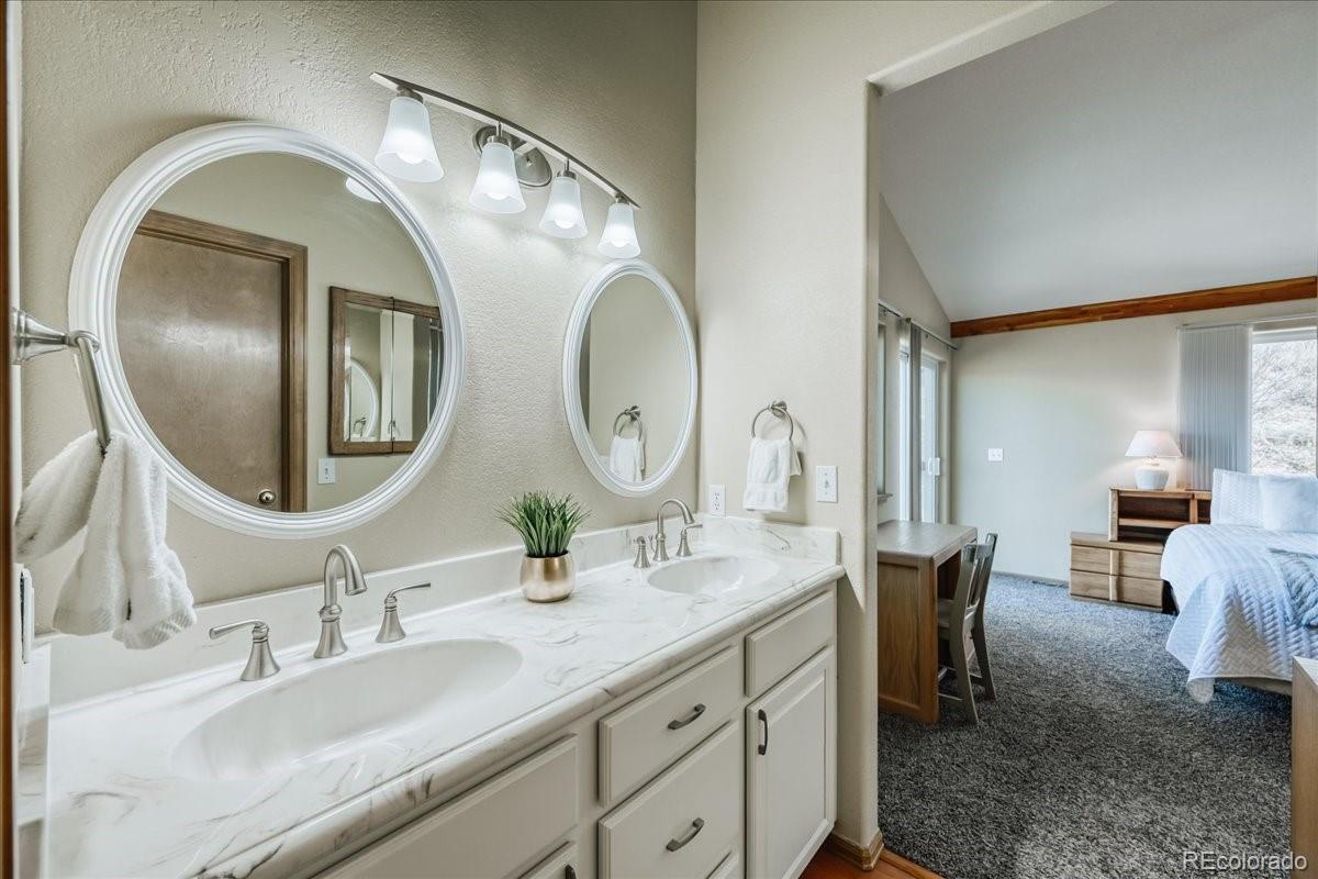 MLS Image #15 for 51  corinthian circle,dillon, Colorado