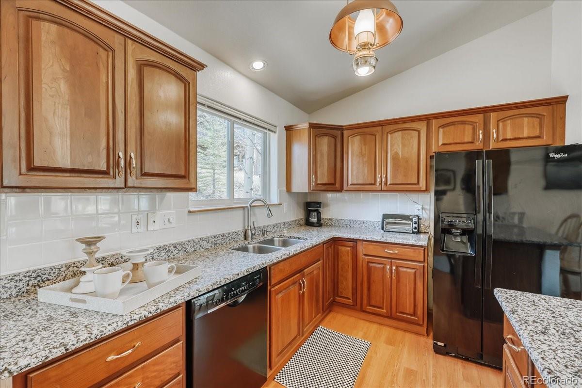 MLS Image #7 for 51  corinthian circle,dillon, Colorado