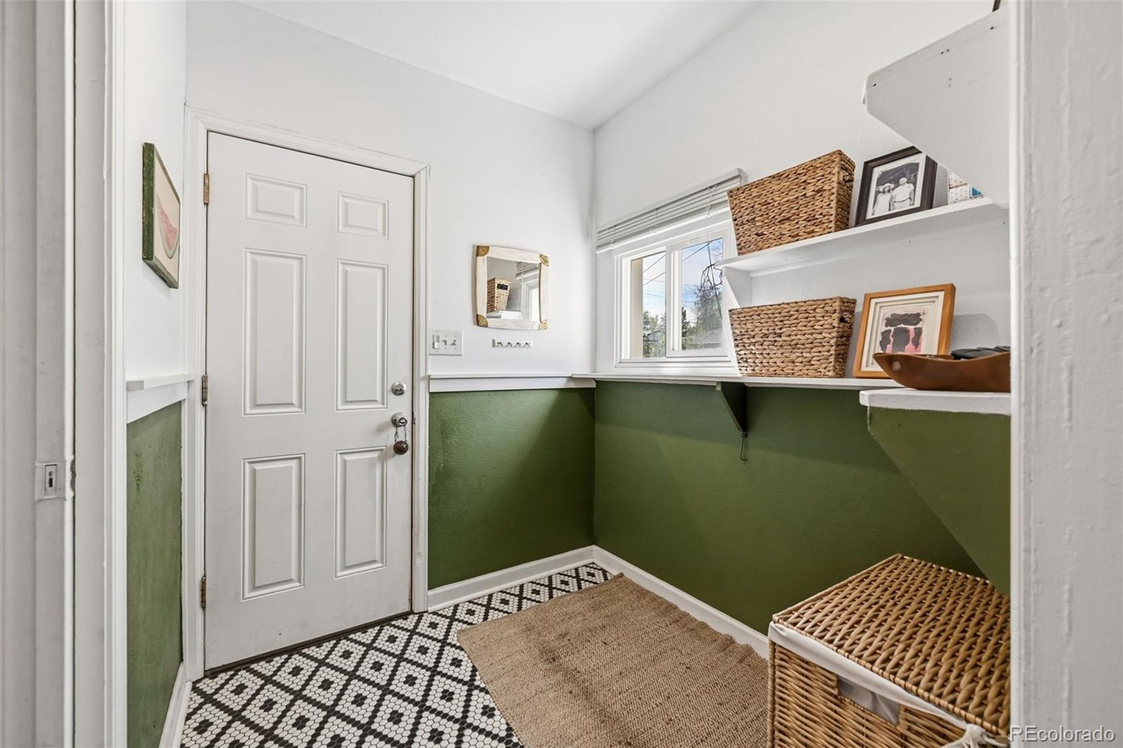 MLS Image #18 for 3310 s logan street,englewood, Colorado