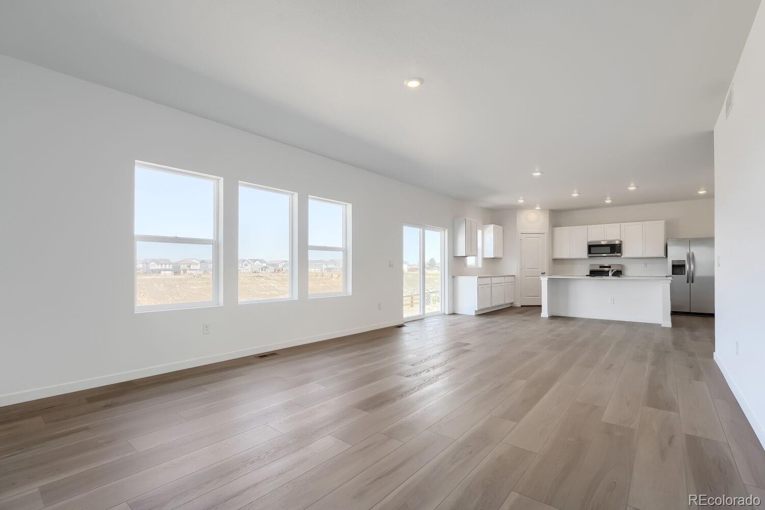 MLS Image #2 for 45899  mill avenue,bennett, Colorado