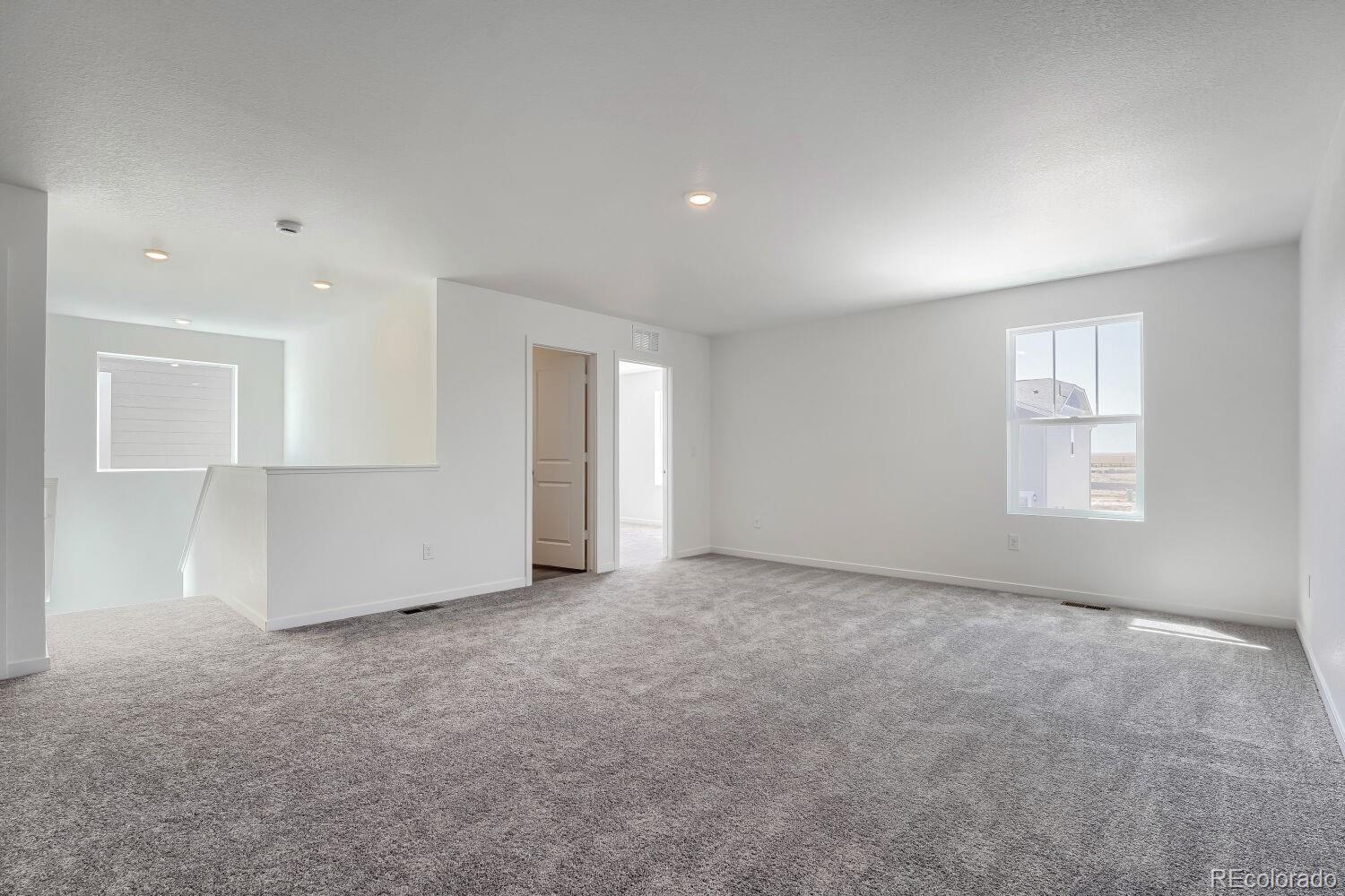MLS Image #6 for 45899  mill avenue,bennett, Colorado