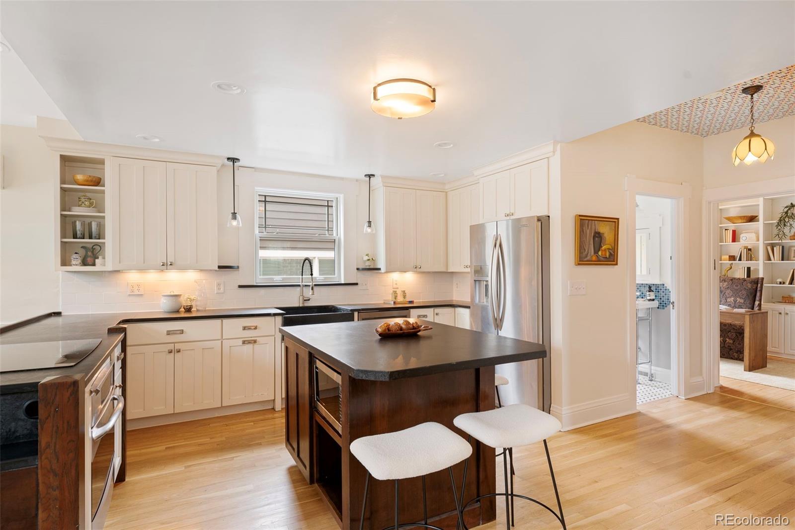 MLS Image #10 for 1121 s williams street,denver, Colorado
