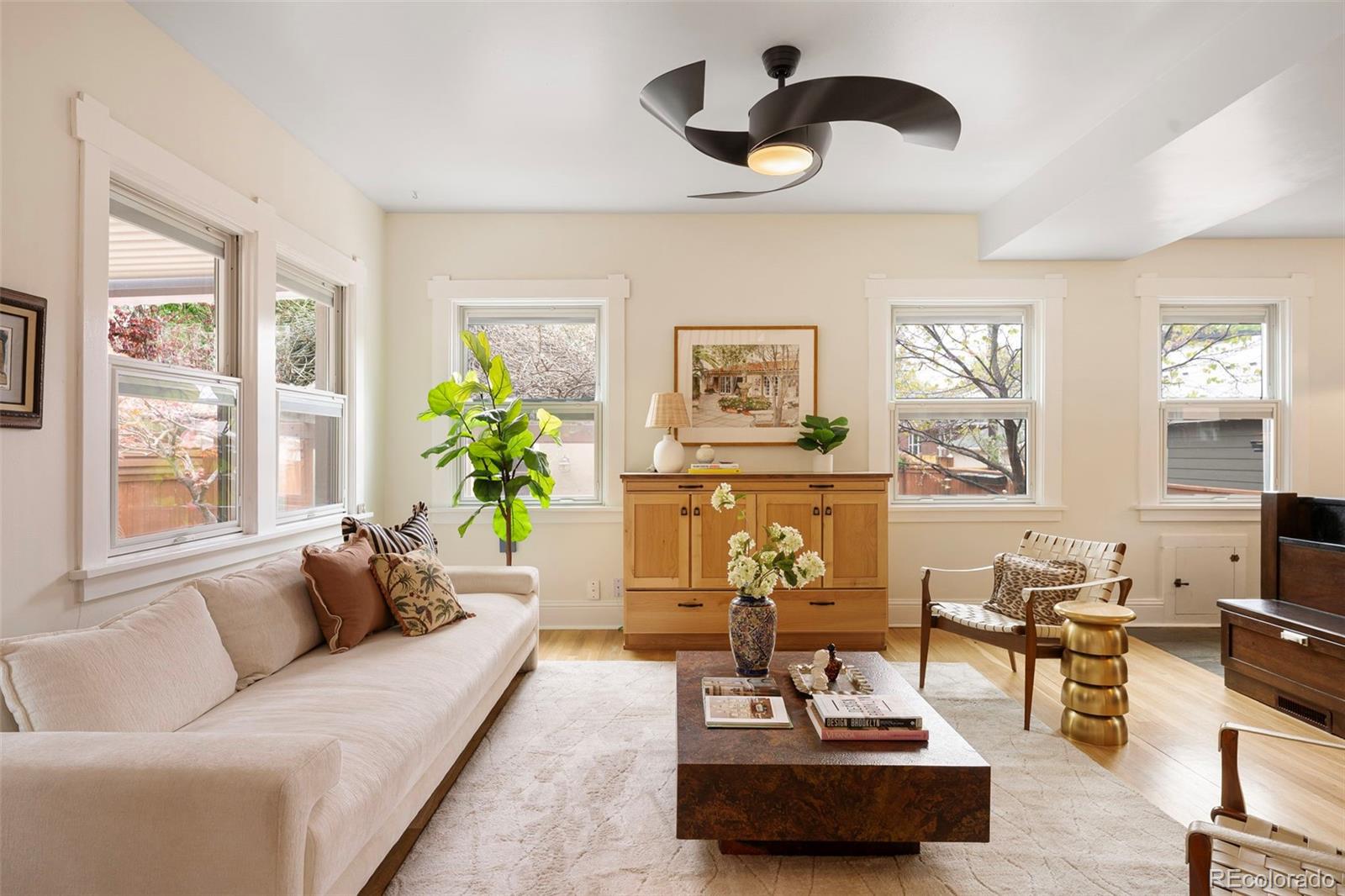 MLS Image #13 for 1121 s williams street,denver, Colorado