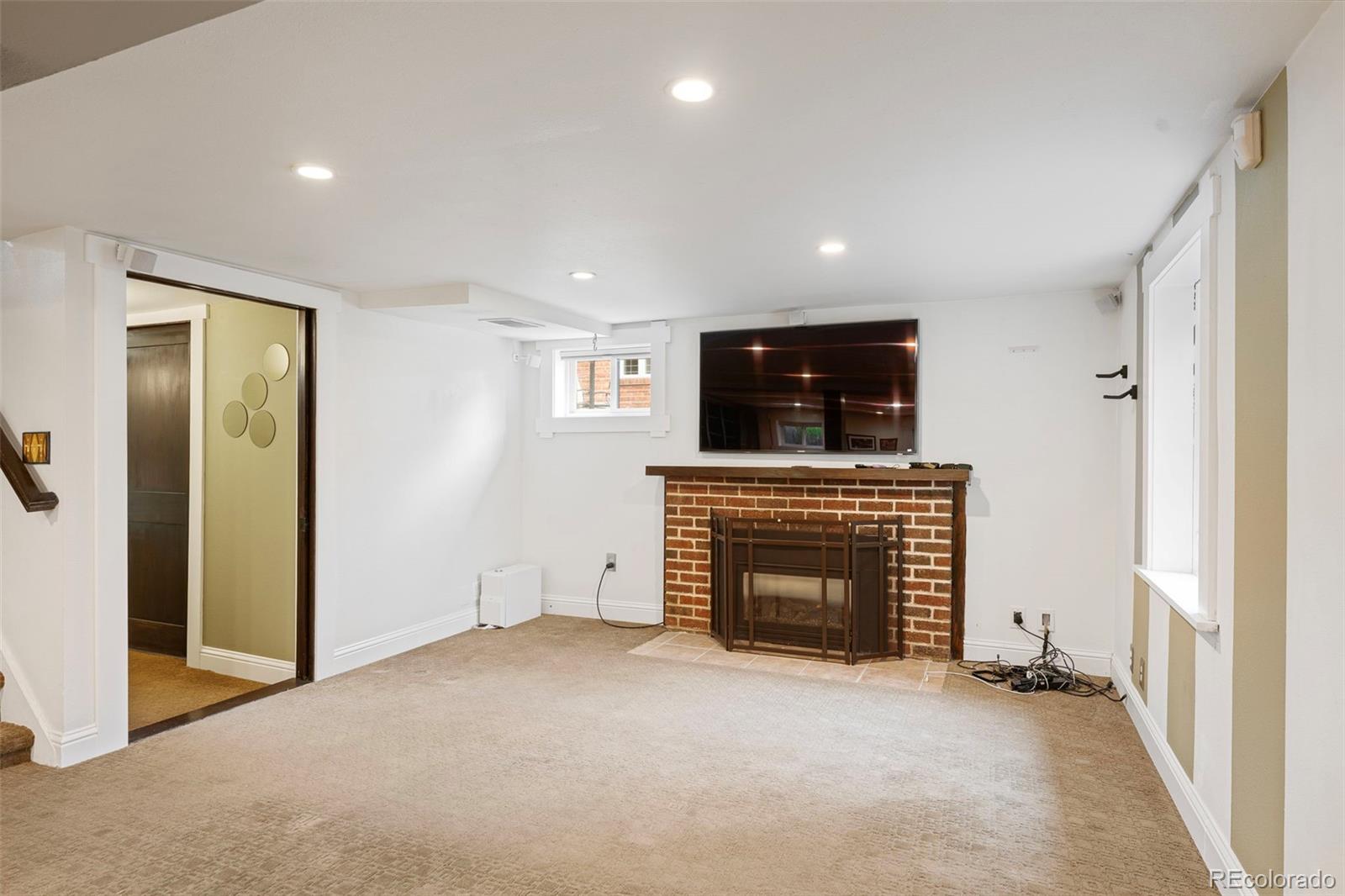 MLS Image #24 for 1121 s williams street,denver, Colorado