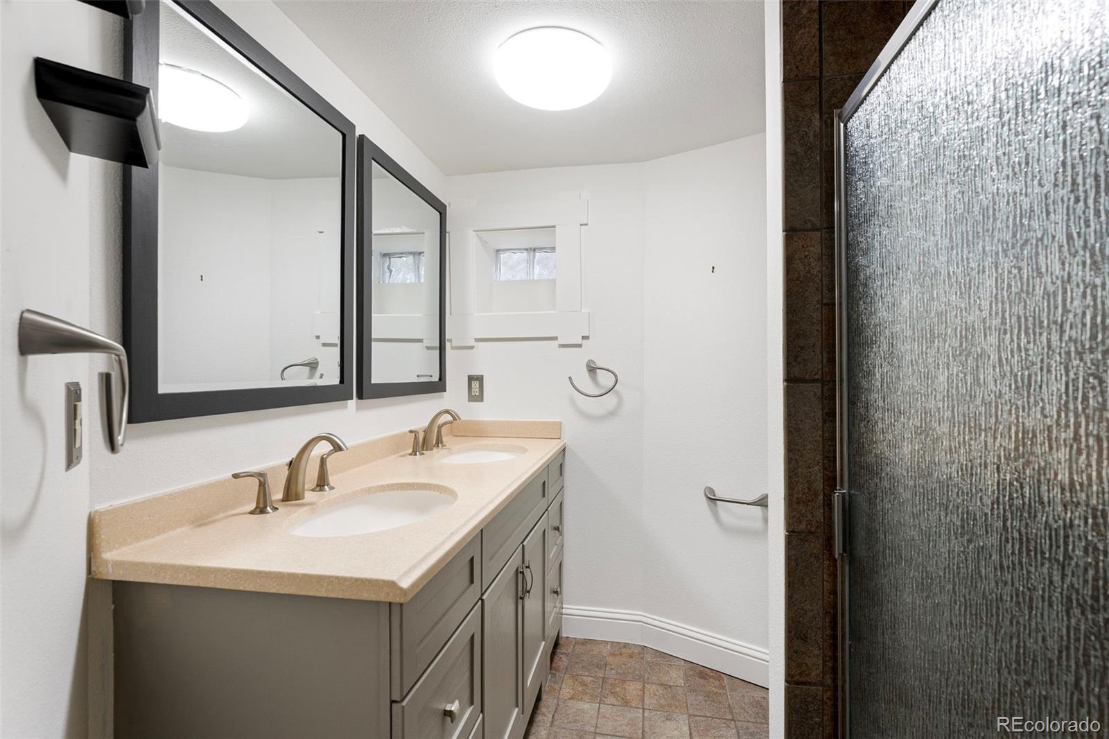 MLS Image #27 for 1121 s williams street,denver, Colorado