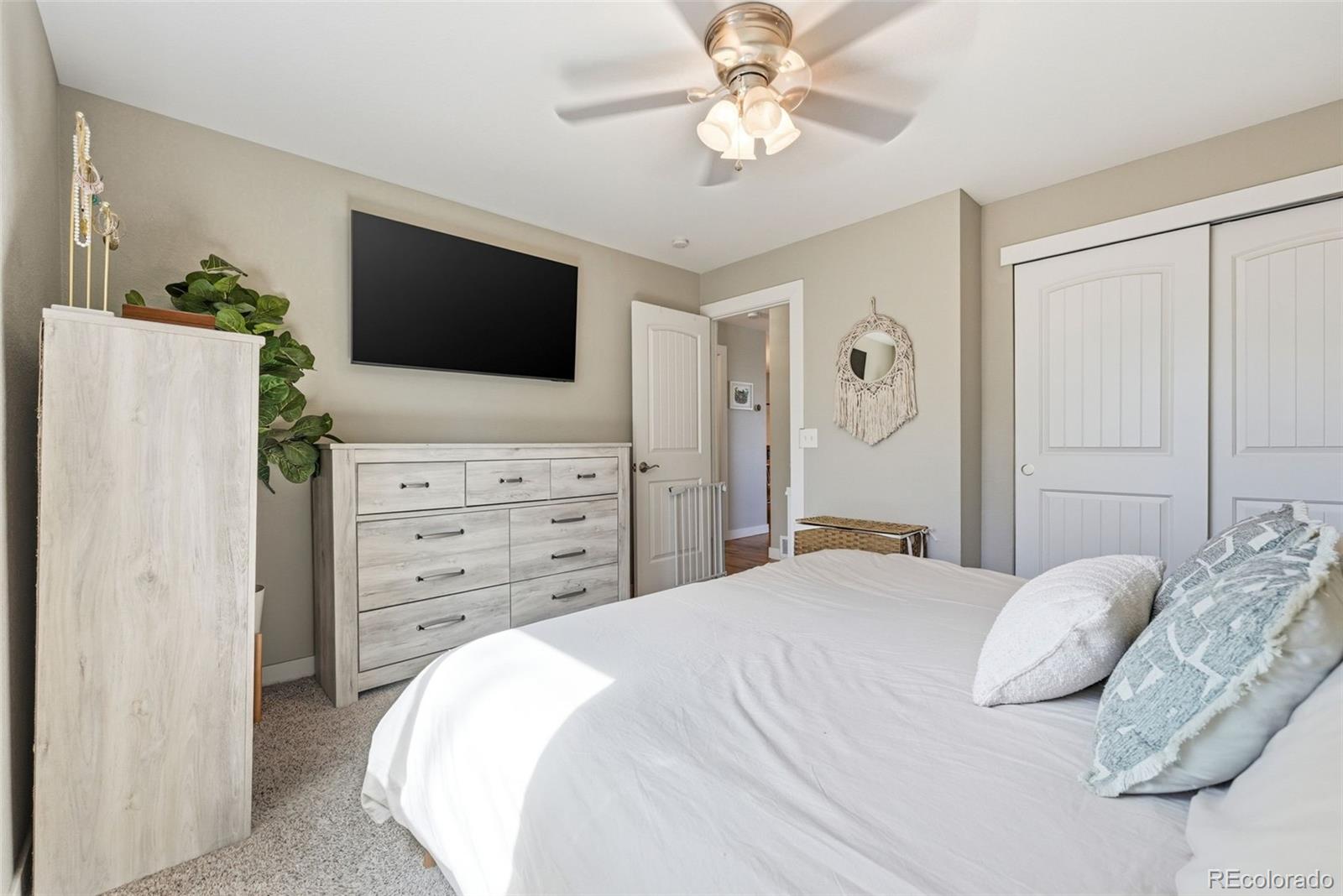 MLS Image #18 for 8661 w star circle,littleton, Colorado