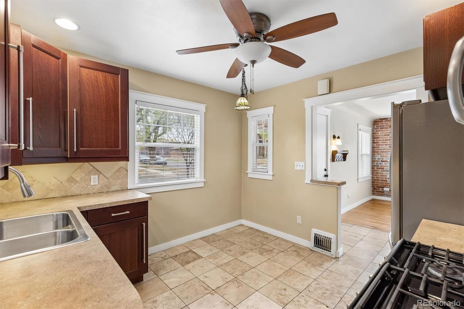 MLS Image #10 for 1691 s pennsylvania street,denver, Colorado