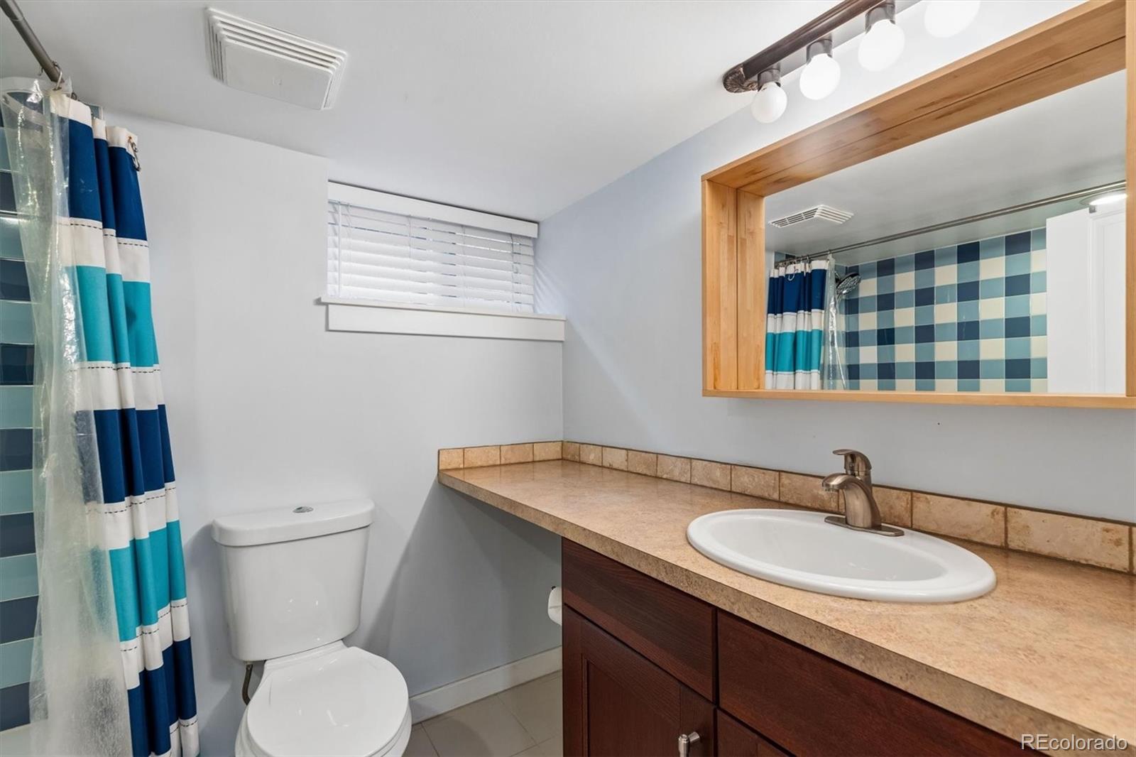 MLS Image #17 for 1691 s pennsylvania street,denver, Colorado