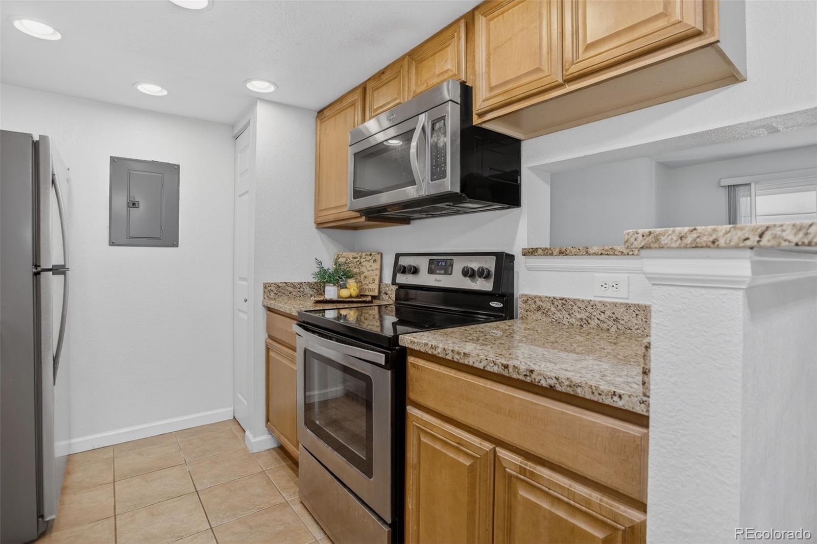 MLS Image #3 for 4400 s quebec street a207,denver, Colorado