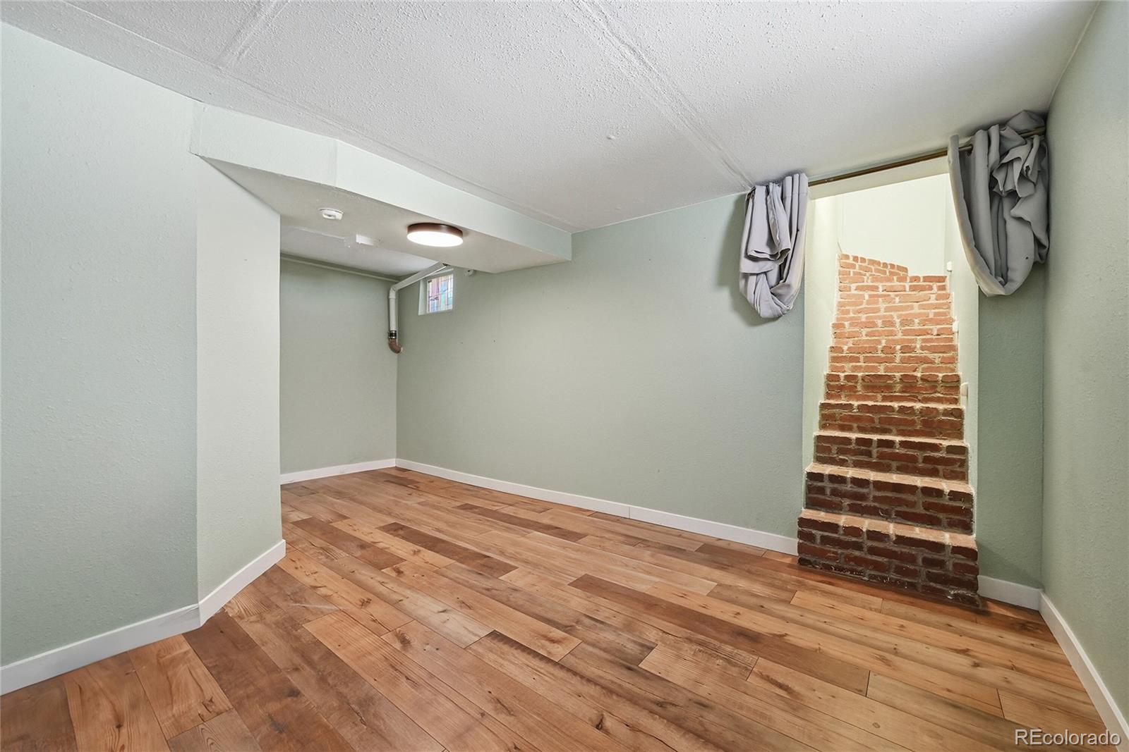 MLS Image #20 for 3429 n high street,denver, Colorado