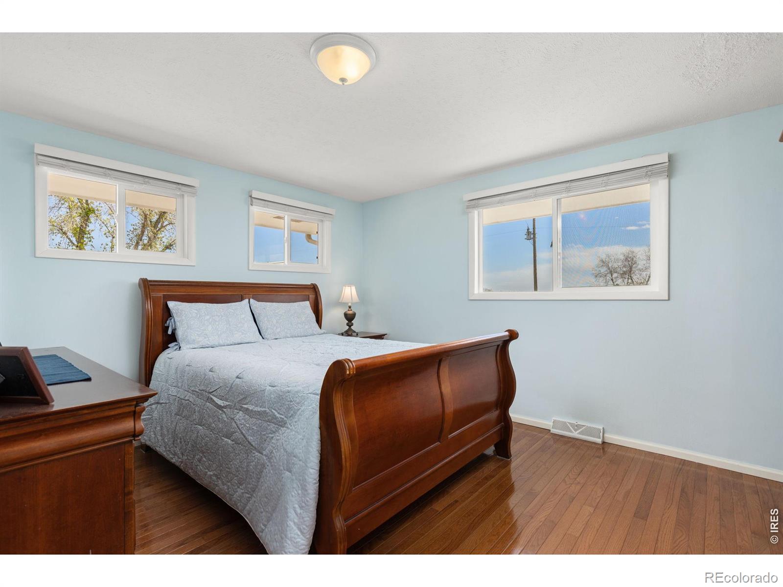 MLS Image #11 for 218  bothun road,berthoud, Colorado