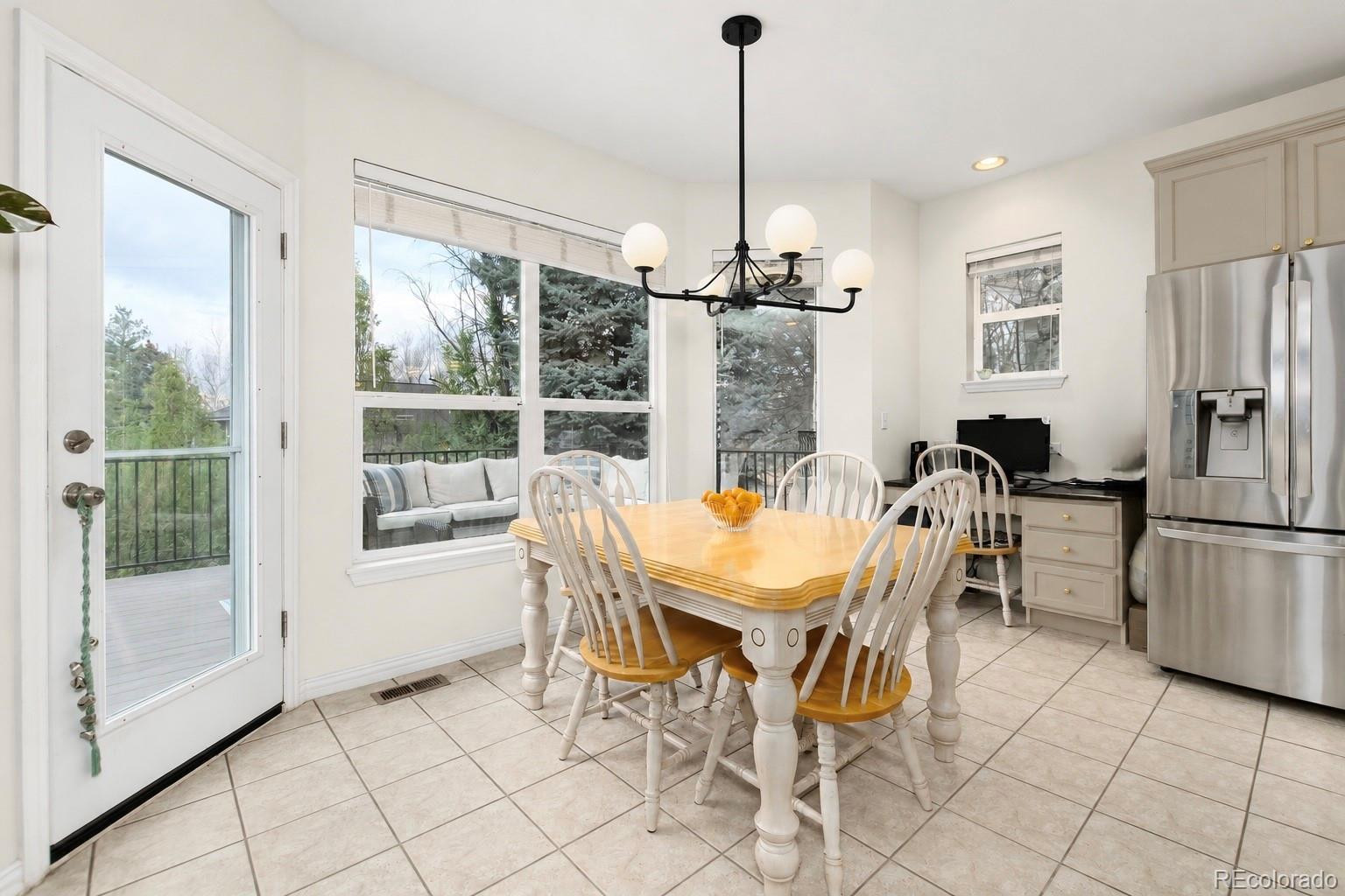 MLS Image #12 for 9798  sylvestor road,highlands ranch, Colorado