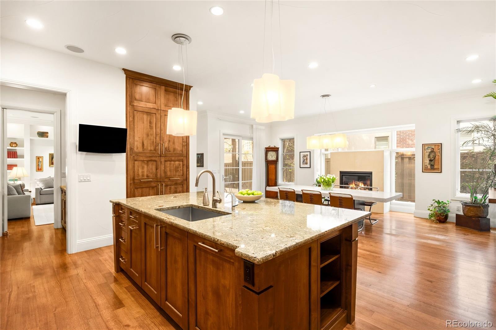 MLS Image #21 for 322  adams street ,denver, Colorado