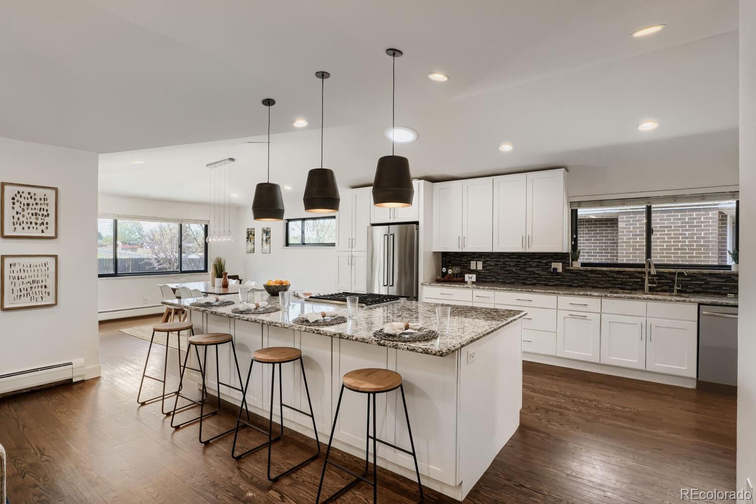 MLS Image #7 for 505 s magnolia lane,denver, Colorado