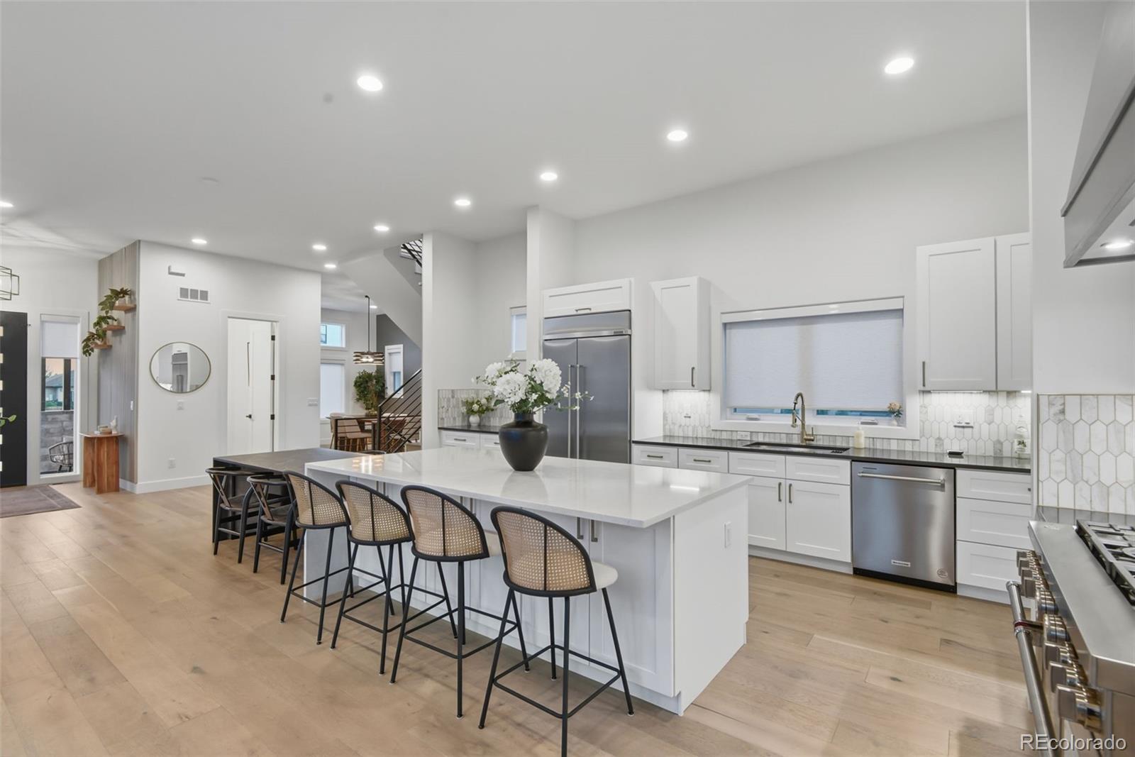 MLS Image #4 for 8230 w tennessee court,lakewood, Colorado