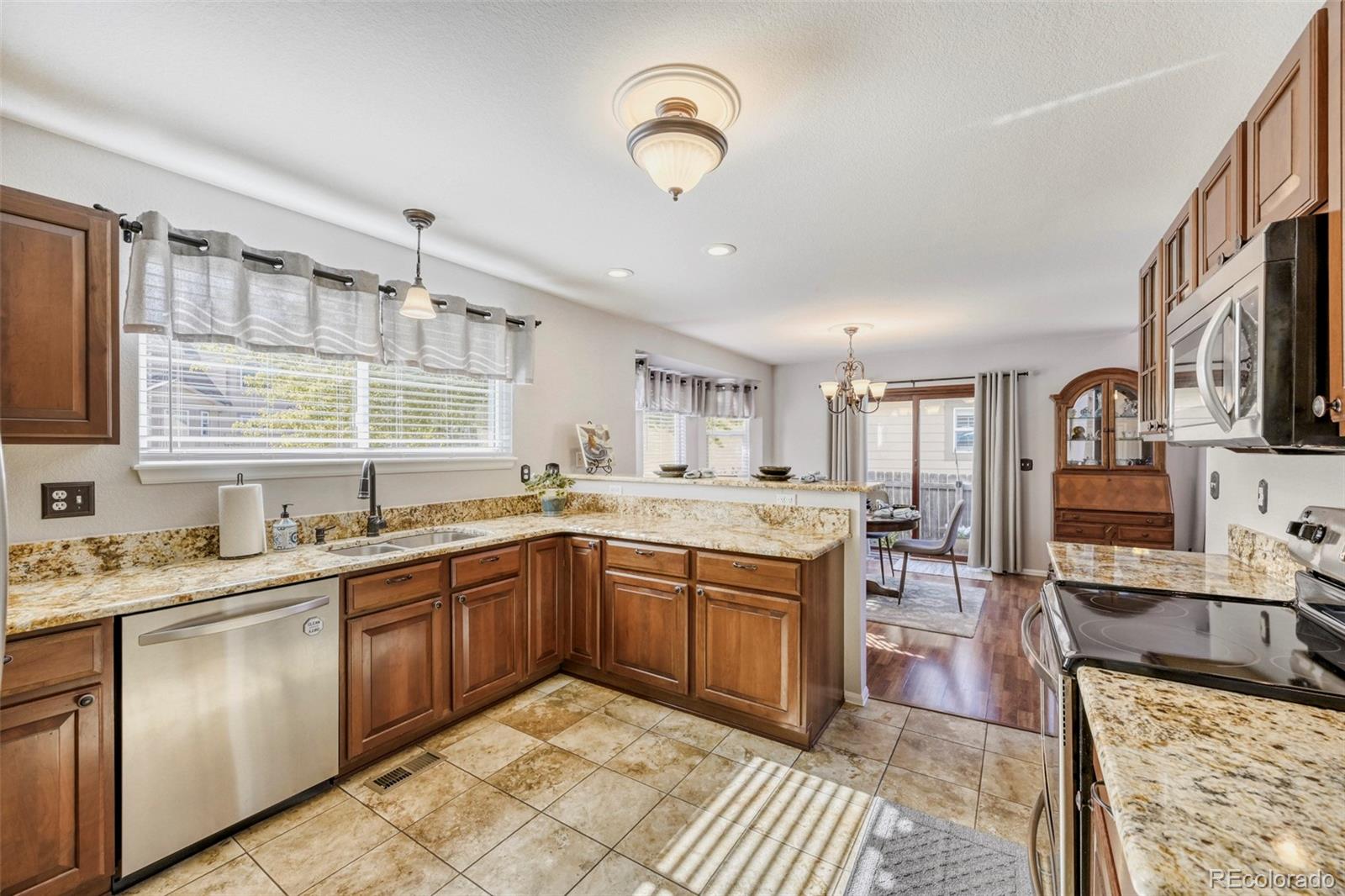 MLS Image #9 for 16061 w 64th way,arvada, Colorado