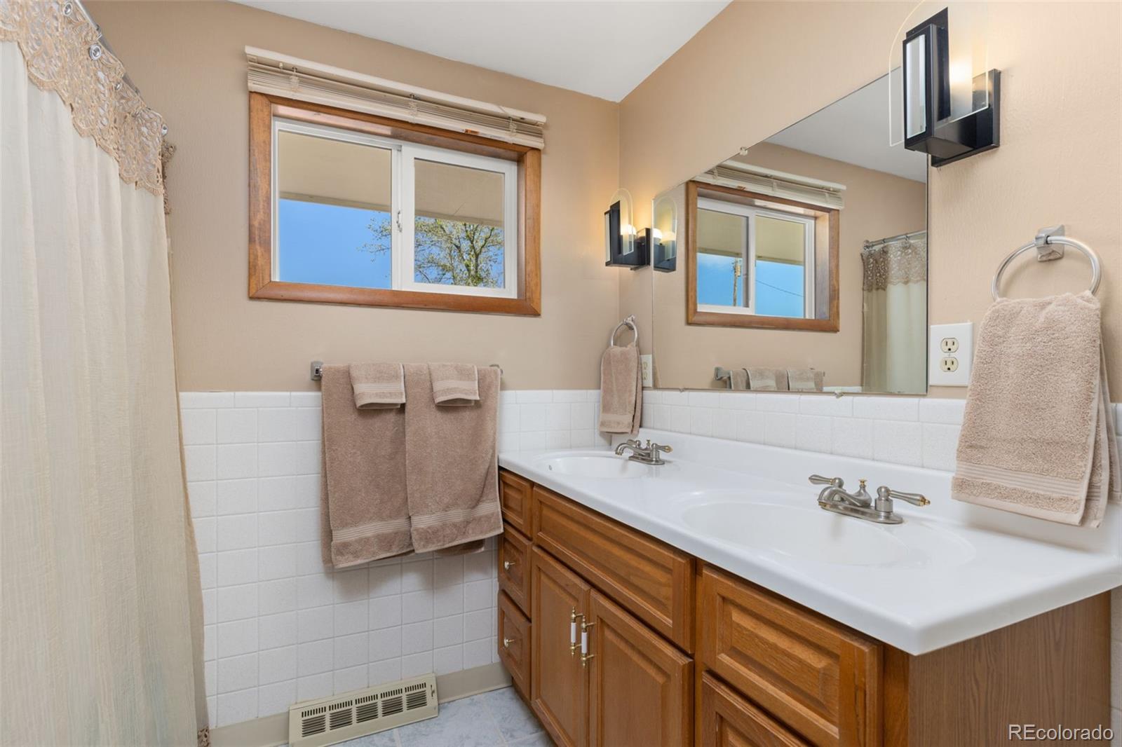 MLS Image #12 for 218  bothun road,berthoud, Colorado